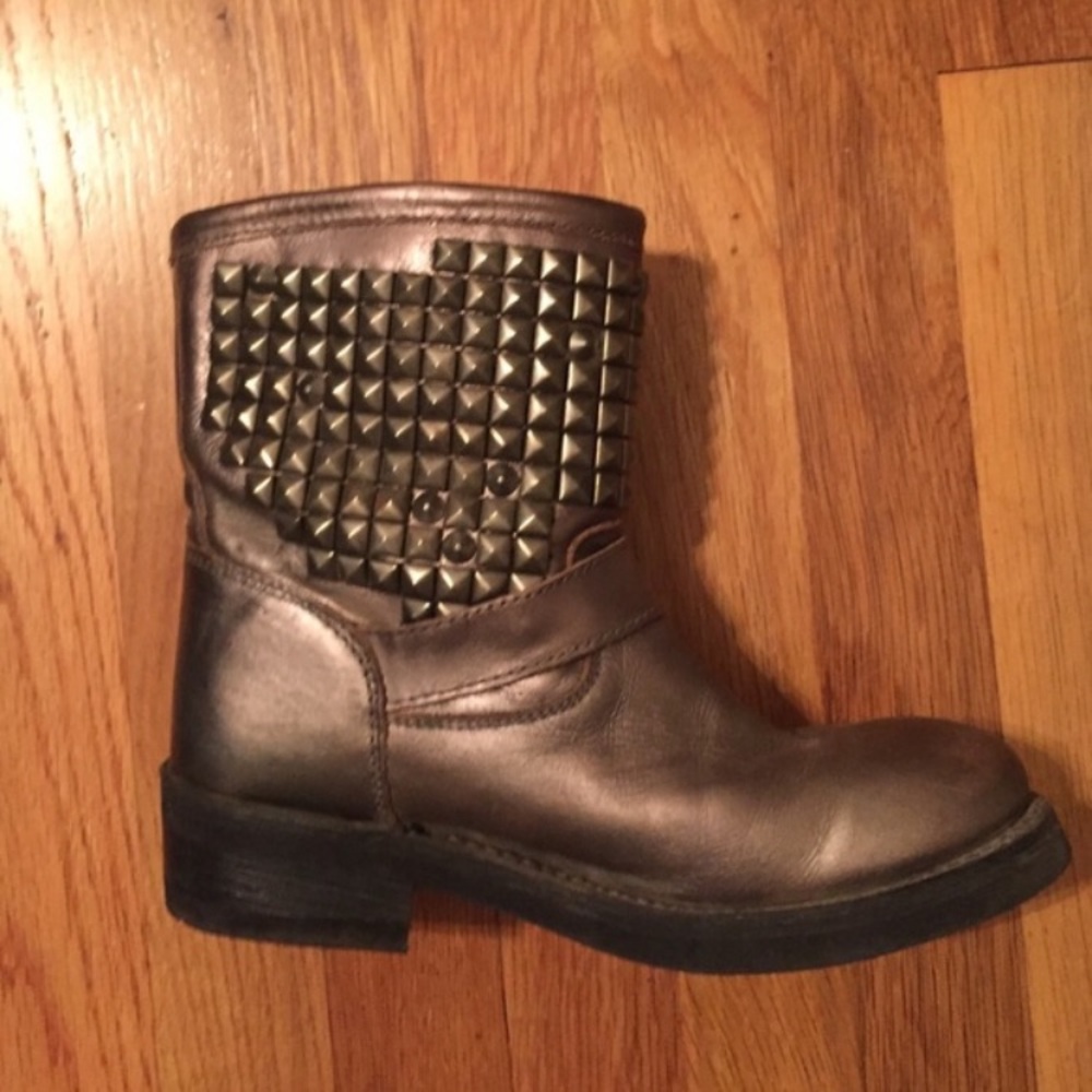 Ash gunmetal boots sz8